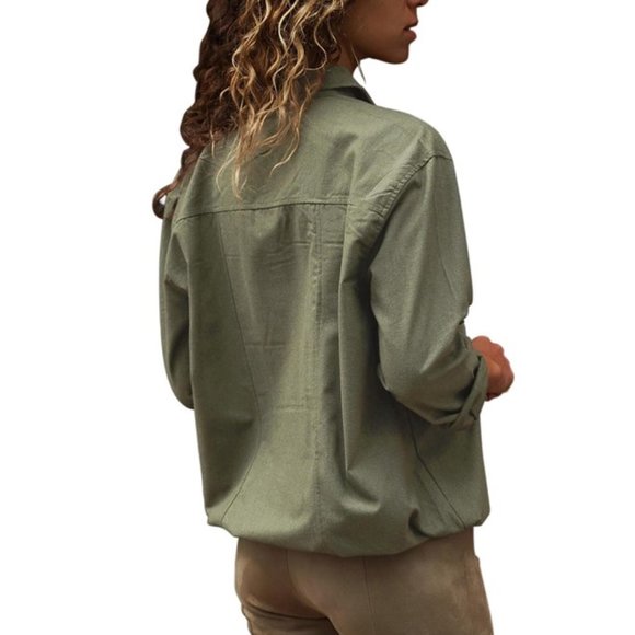 Green Buttoned Shirt with Pockets - Picture 2 of 5